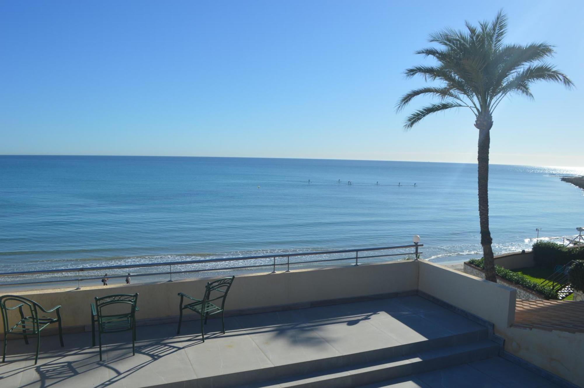 Excepcional Apartamento Amanecer Al Borde De Playa Y Mar, En Chalet Roquetes อาลิกันเต ภายนอก รูปภาพ