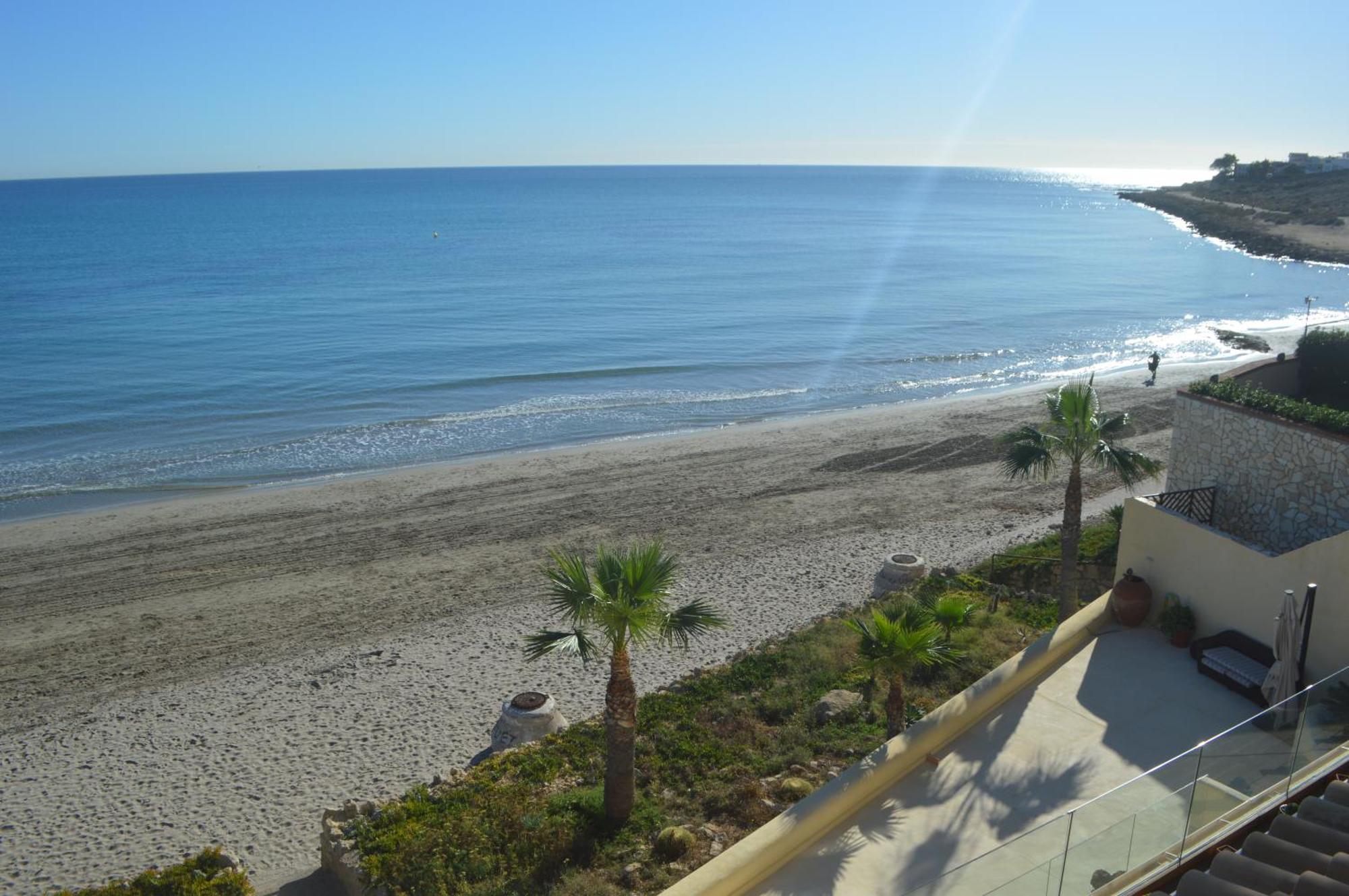 Excepcional Apartamento Amanecer Al Borde De Playa Y Mar, En Chalet Roquetes อาลิกันเต ภายนอก รูปภาพ